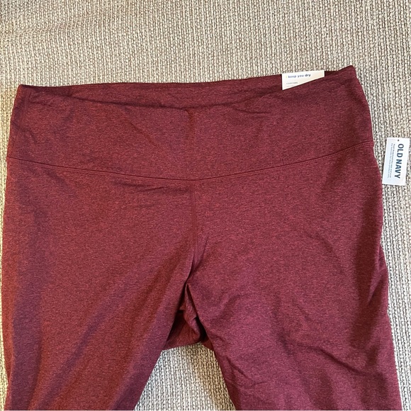 Old Navy maroon high waist cozecore stirrup leggings (NWT) - Picture 4 of 8